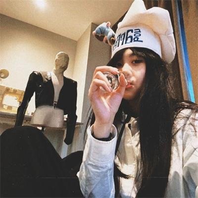 富有同情心的间谍